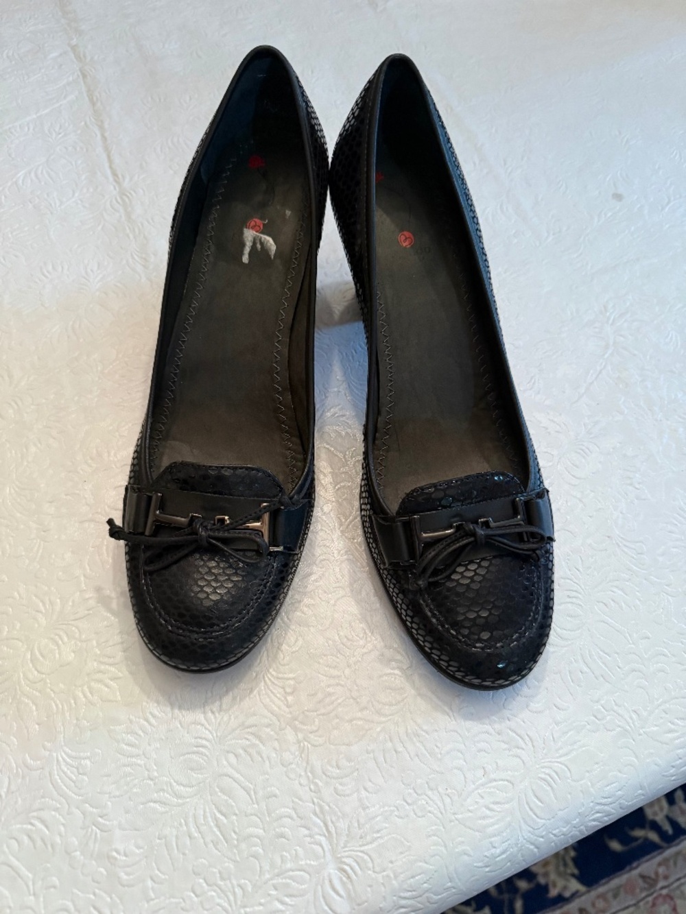 Blondo Wms Black Heel Shoes size 10